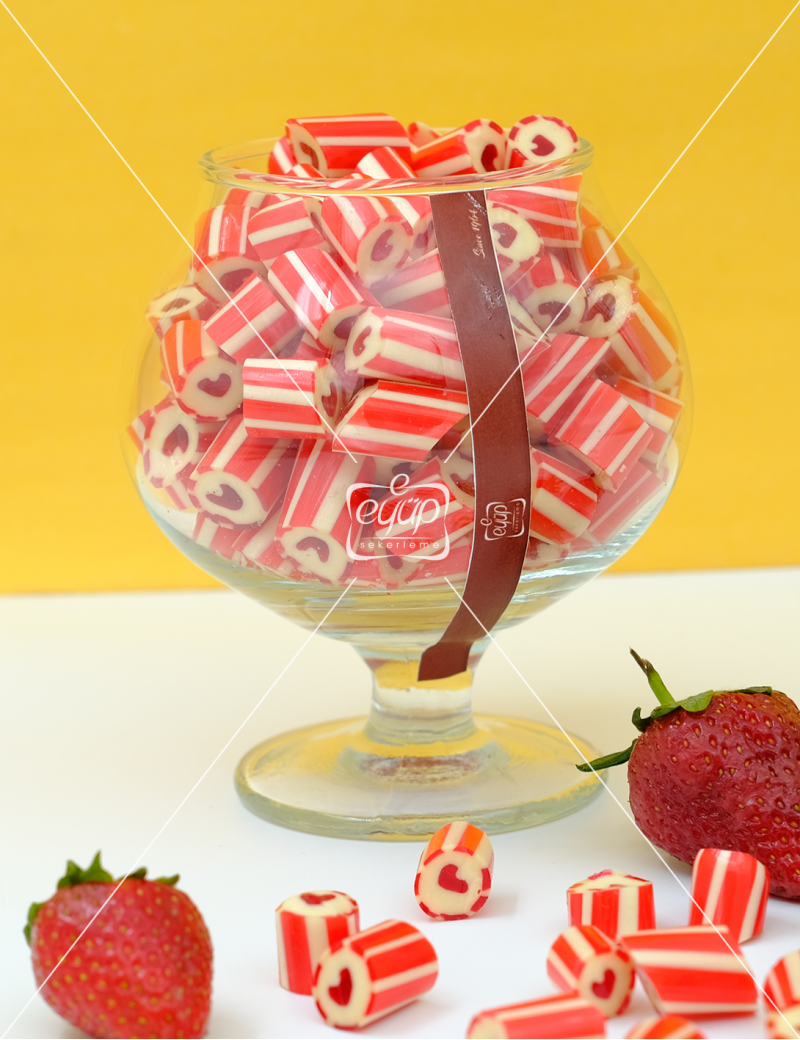 Çilekli Akide Şekeri (350 gr) 