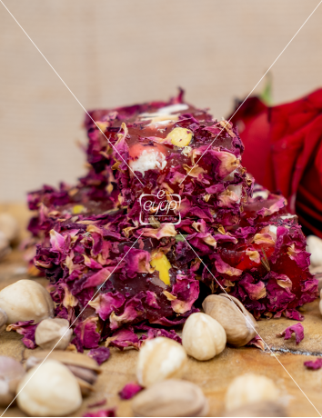 Mix Gül Yapraklı Lokum (750 gr)